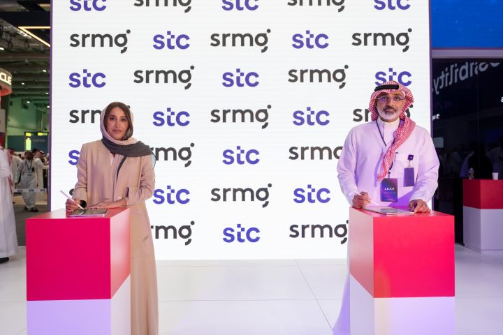 Riyadh Muawad, Chief Business Officer at stc group, and Jomana Alrashid during the signing of an MoU to enhance Saudi Arabia’s media production capabilities.