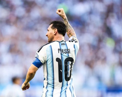 Messi's Farewell: Emotional Final Match in Buenos Aires