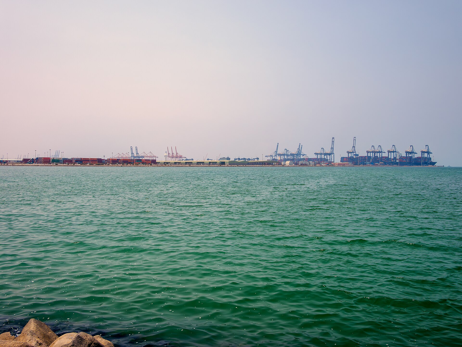 Fifty Saudi firms start a two-month export accelerator run by Saudi EXIM