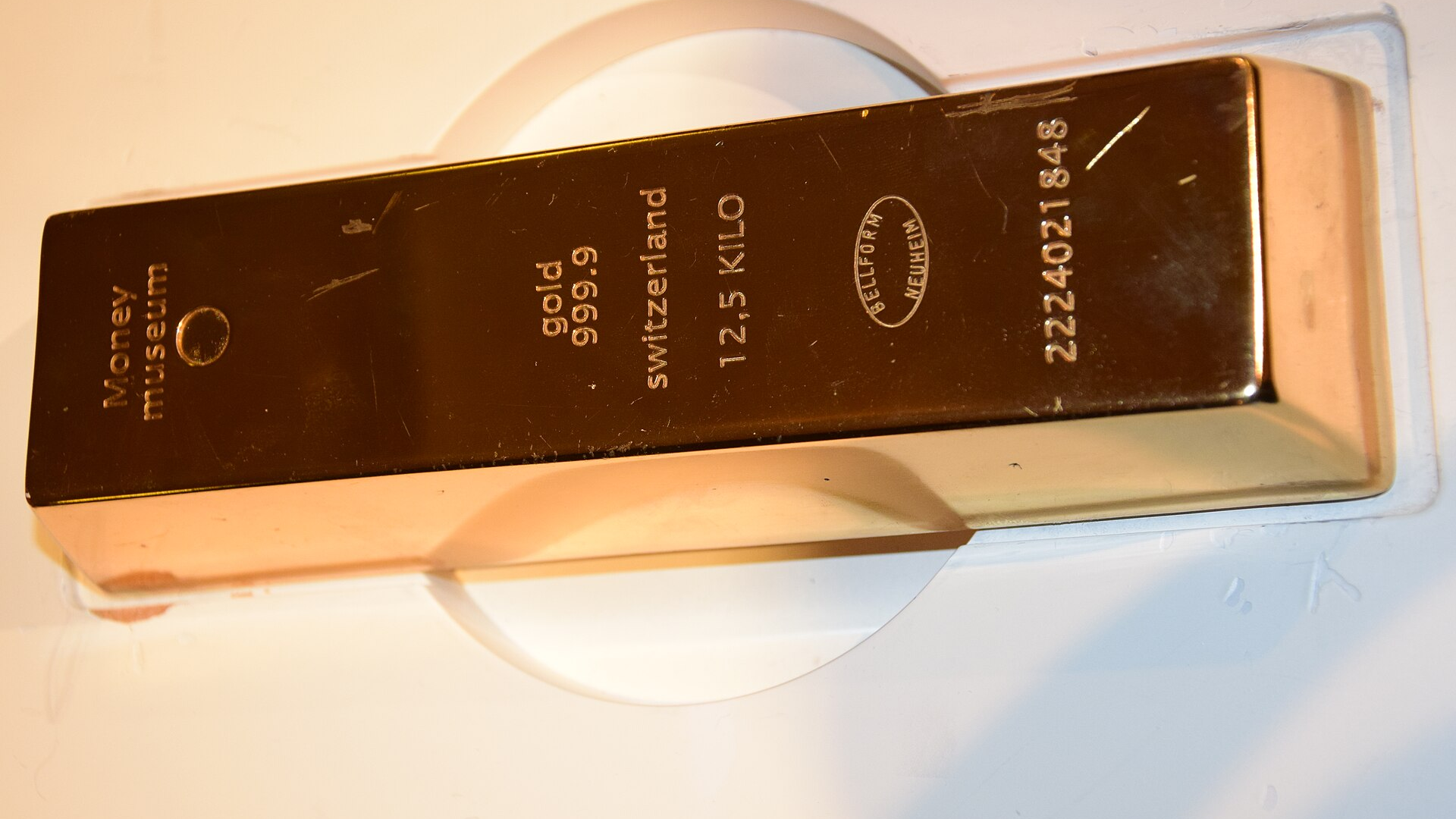 Gold sinks nearly 3% to about $4,023, its weakest since early August