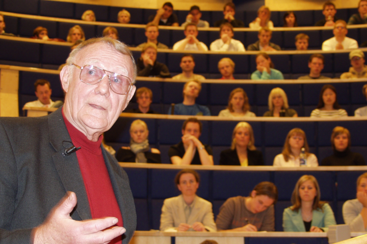 Ingvar Kamprad, IKEA Founder Who Built the Flat-Pack Furniture Model