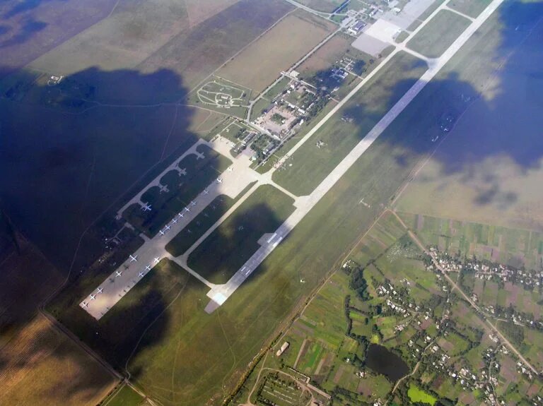 الهجمات الروسية تتسبب في تدمير مطار فينيتسيا بالكامل