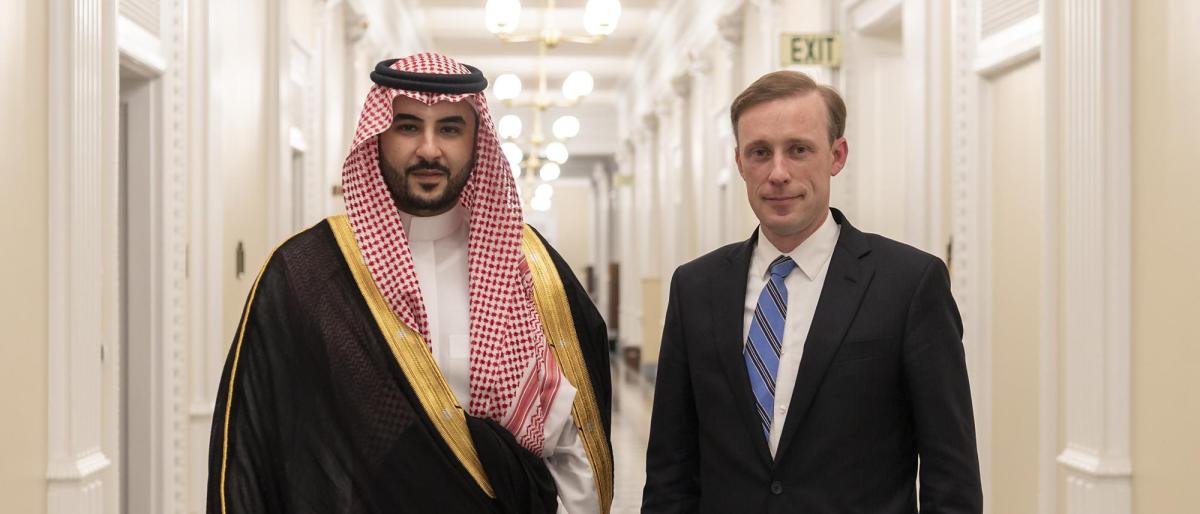 نائب وزير الدفاع السعودي في واشنطن لبحث هدنة اليمن وأزمة أوكرانيا