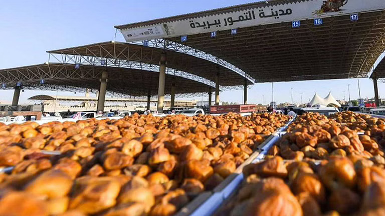 إنطلاق مهرجان التمور في بريدة بالسعودية