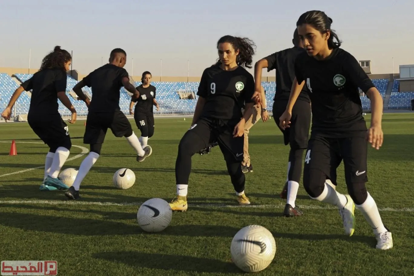 إنطلاق دوري كرة القدم للفتيات في مدارس المملكة
