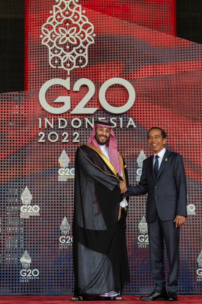 وصول ولي العهد إلى إندونيسيا للمشاركة في قمة العشرين