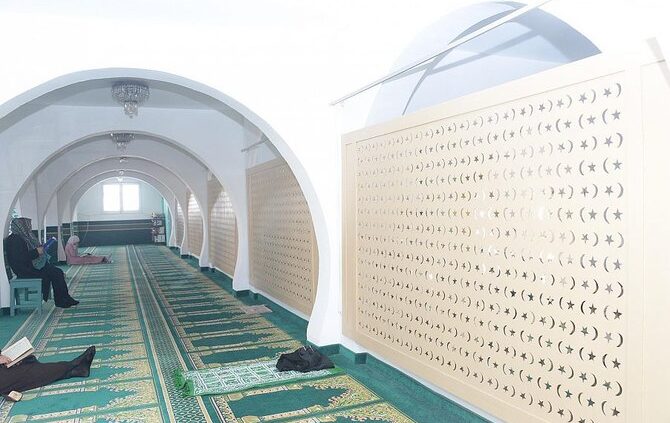 ترميم مسجد تونسي برعاية الصندوق السعودي للتنمية