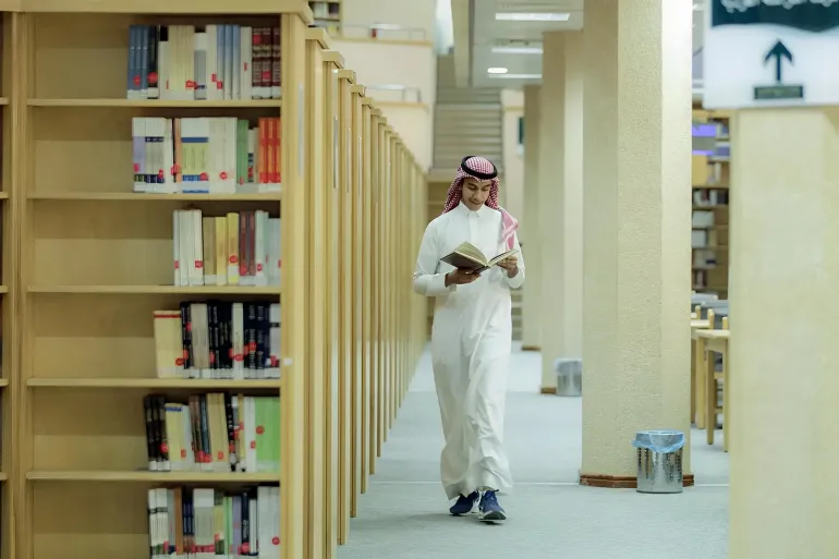 رؤساء المكتبات السعودية يطلقون خطة استعارة الكتب الإلكترونية في الرياض مول