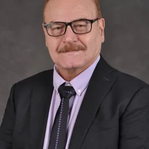الأستاذ محمد ذيب