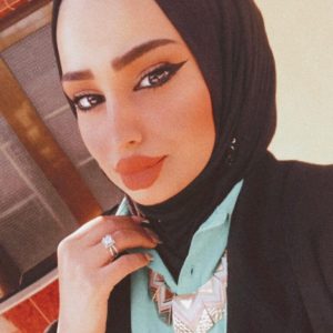 الصحفية فاطمة العامري