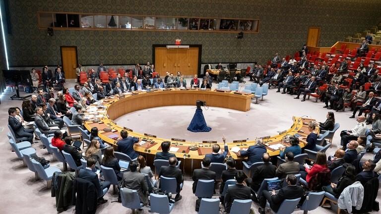مجلس الأمن يتبنى أول قرار له من أجل وقف إطلاق النار في غزة