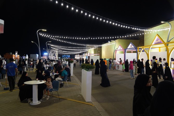 مهرجان فوانيس بمكة يشيد بظاهرة ثقافية رائدة