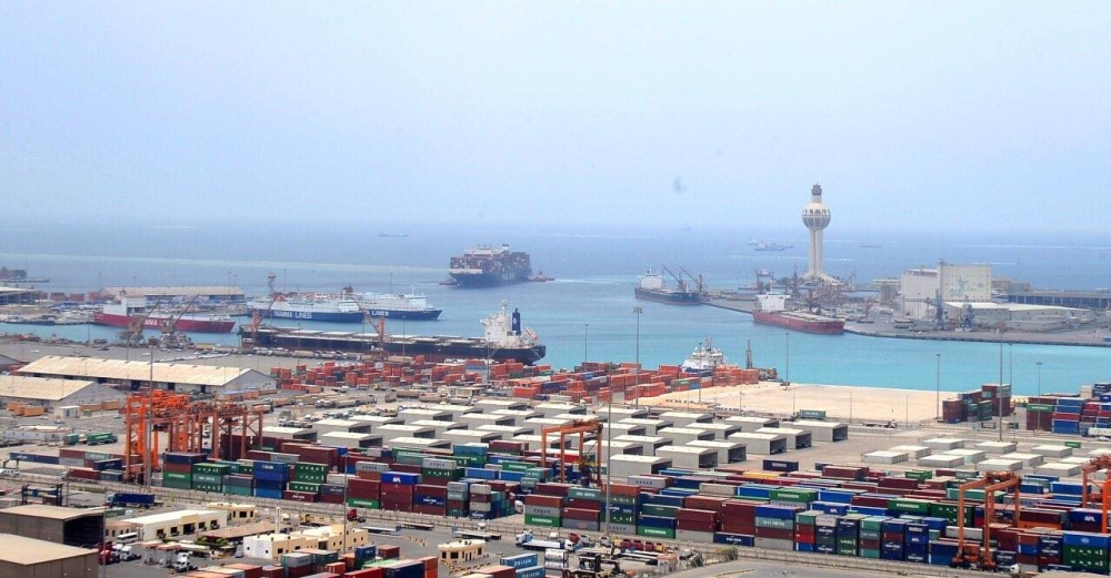 وصول أول سفينة على الخط الملاحي السعودي إلى ميناء جدة