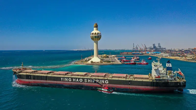 وصول أول سفينة على الخط الملاحي السعودي إلى ميناء جدة