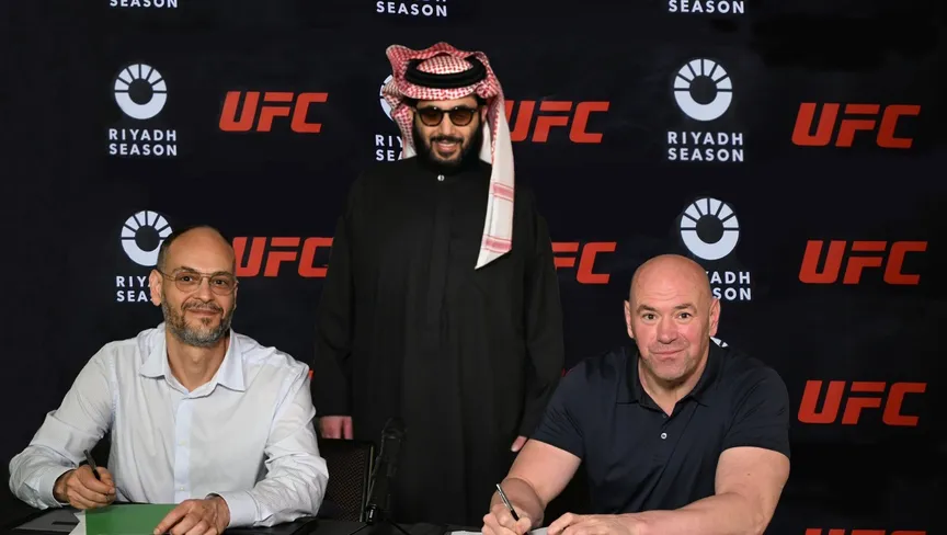 موسم الرياض يوقع شراكة استراتيجية مع منظمة فنون القتال المختلطة UFC