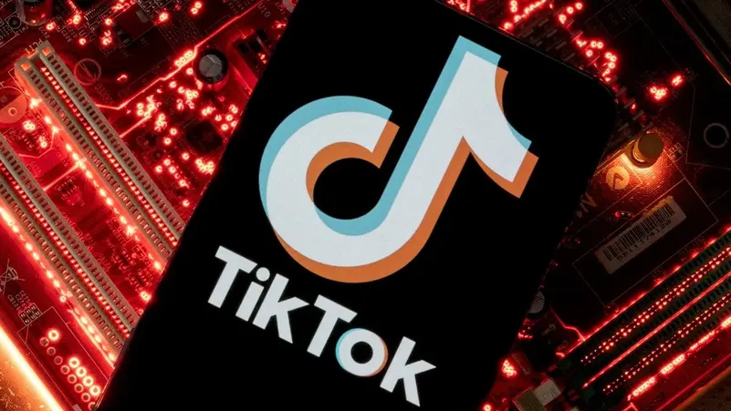 تطبيق TikTok يغلق في الولايات المتحدة قبل ساعات من الحظر المقرر