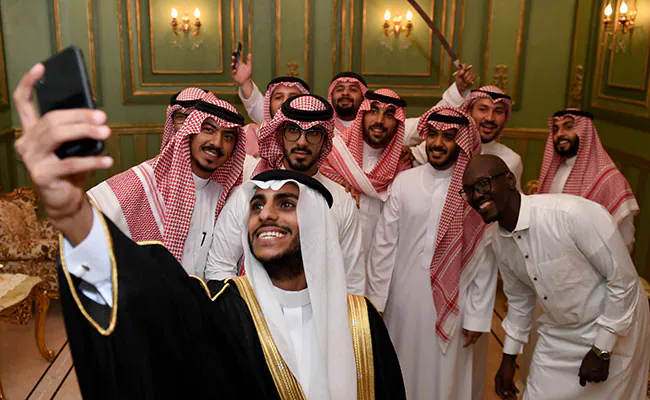 تطبيق أواصر للتوفيق بين الشركاء يجمع بين الأصالة والتقنية الحديثة