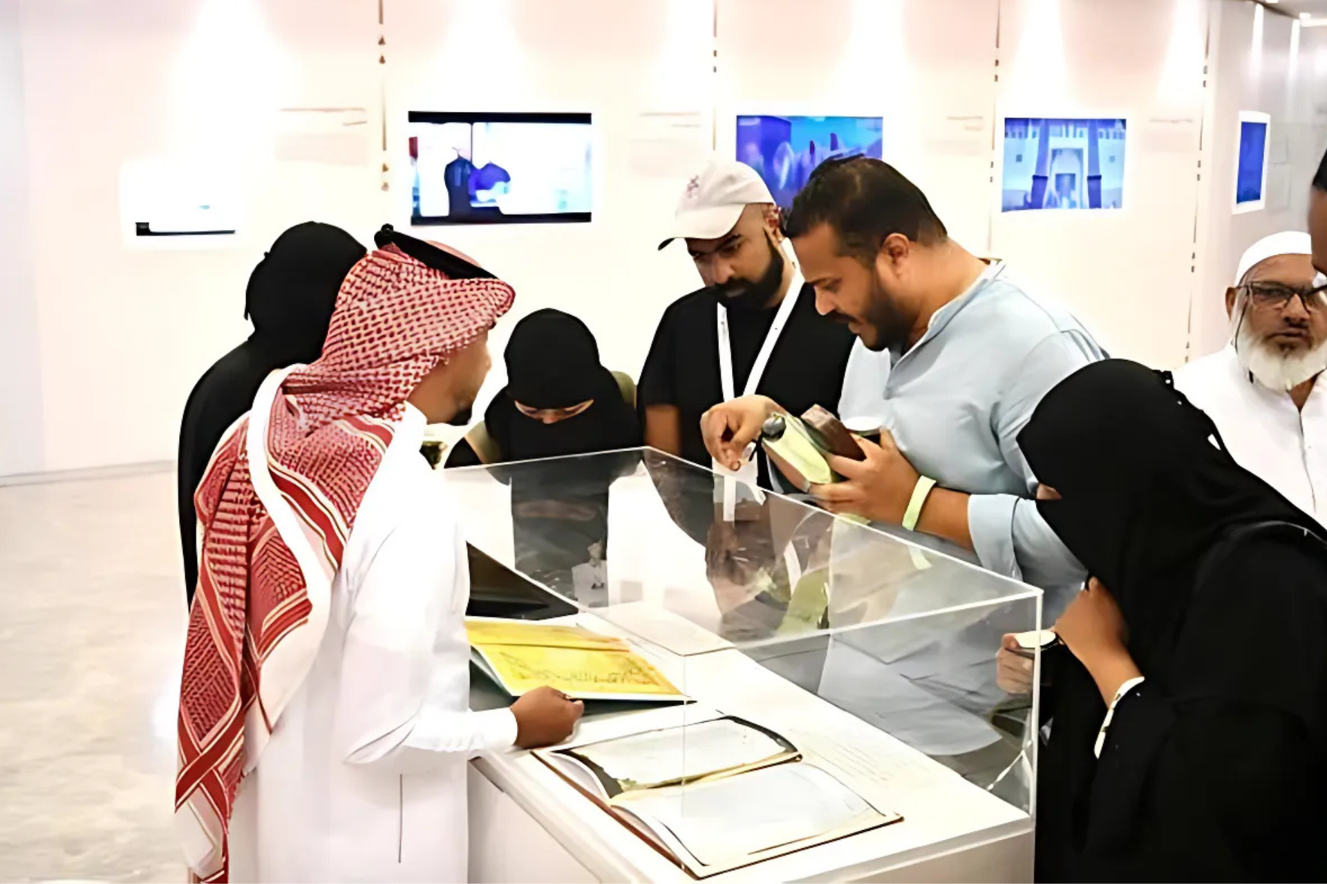 معرض مكة يستقبل الحجاج ويثري تجربتهم الثقافية