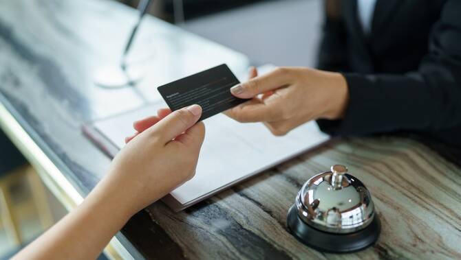 ارتفاع إنفاق نقاط البيع في المملكة بنسبة 5% مطلع يوليو مدفوعًا بقطاع الفنادق
