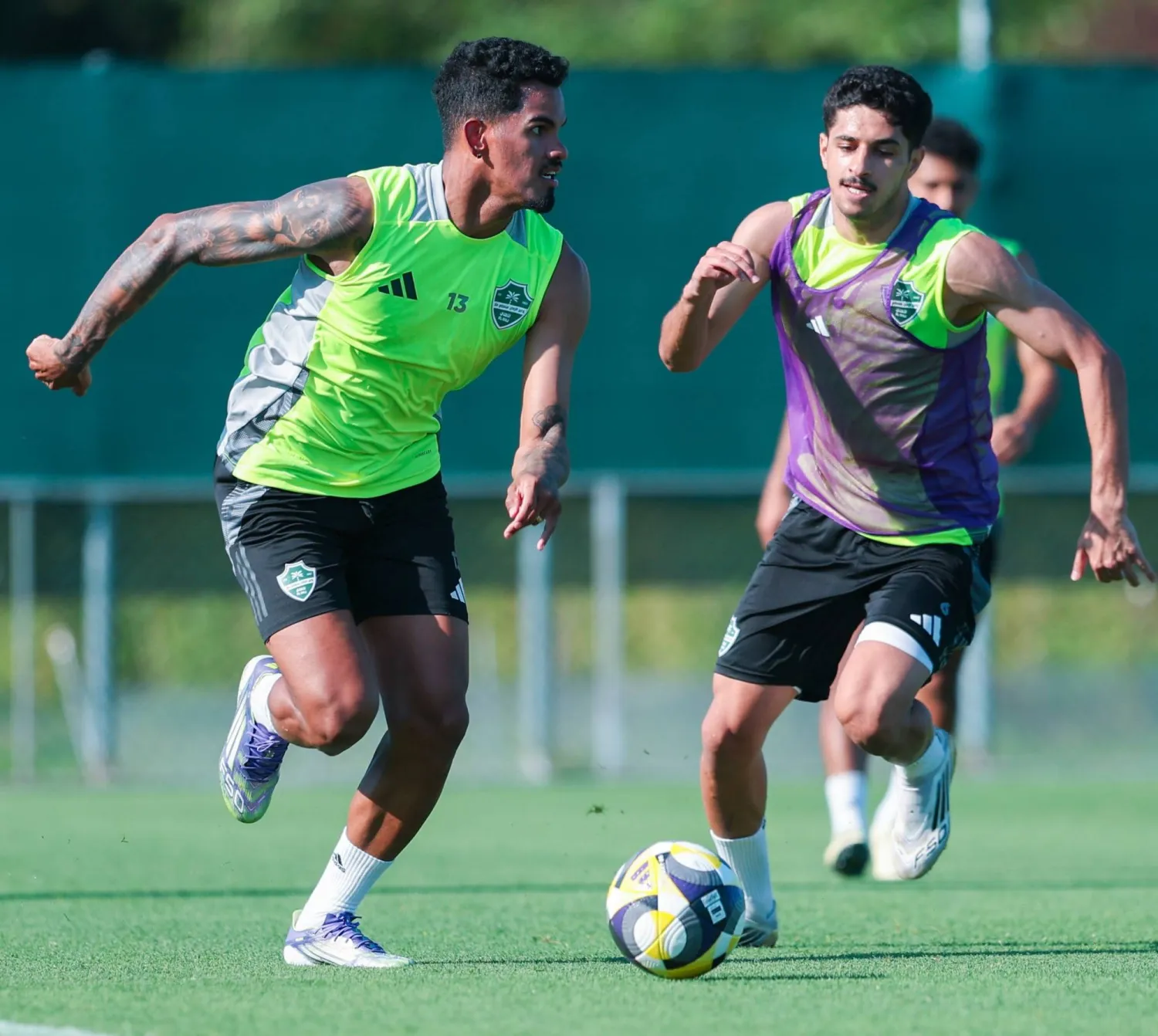 الأهلي يواجه كومو الإيطالي في بطولة كأس وديّة استعداداً للموسم الجديد