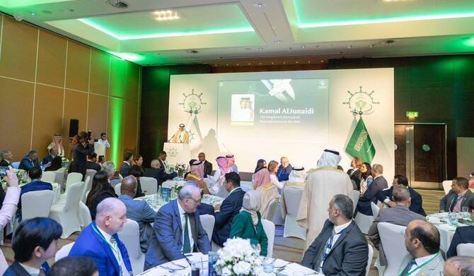 المملكة تستعرض أهدافها البحرية في معرض لندن الدولي للنقل البحري