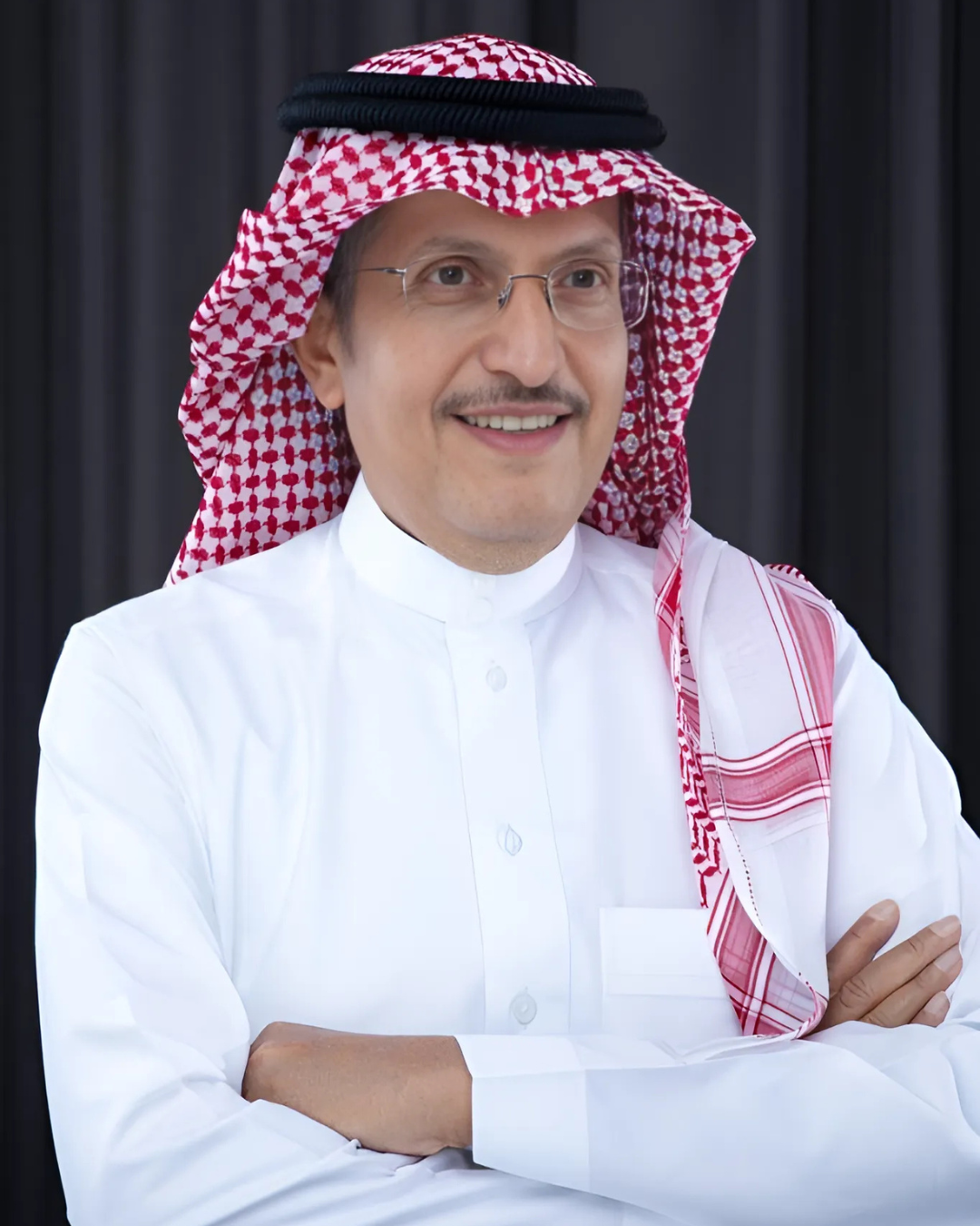 محمد أبو نيان رجل الأعمال الذي حول طاقة الشمس إلى مليارات