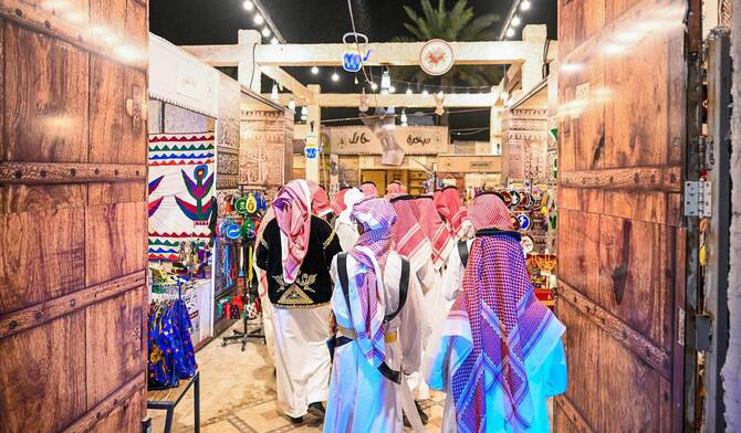 مهرجان حائل يحتفي بالحرف والثقافة السعودية الأصيلة