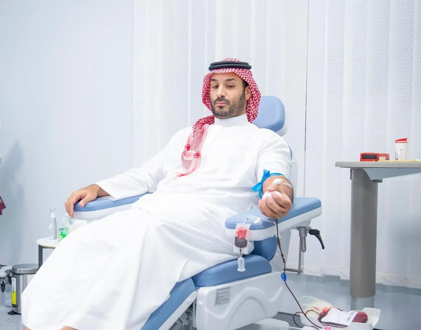 سمو ولي العهد محمد بن سلمان يقدم نموذجاً إنسانياً رائداً بإطلاق الحملة الوطنية السنوية للتبرع بالدم
