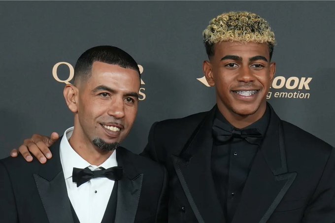 قلق داخل برشلونة من والد لامين يامال وسط مخاوف من تكرار "قصة نيمار"