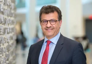 جراح سعودي يُنتخب رئيساً لـ “الكلية الأمريكية لأمراض القلب” في إنجاز طبي بارز