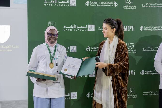 بيان عبدالله السوداني تتوّج بلقب مسابقة نخبة الطهاة السعوديين