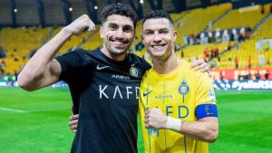 تحركات متبادلة بين الهلال والنصر تشعل سوق الانتقالات.. الحراس والمهاجمون في قلب المشهد