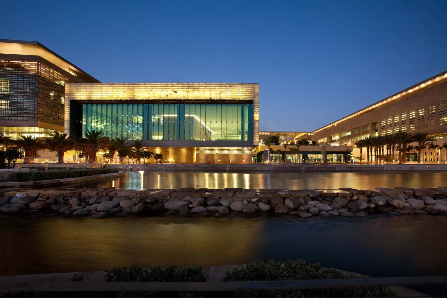 جامعة كاوست تطوّر تقنية ثورية لتحلية المياه بتكلفة أقل واستدامة أعلى