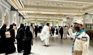 أكثر من 1,100 كشاف يشاركون في خدمة قاصدي الحرمين الشريفين