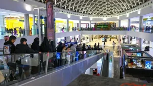 الإنفاق الاستهلاكي السعودي يرتفع إلى 16.1 مليار ريال في أسبوع رمضاني