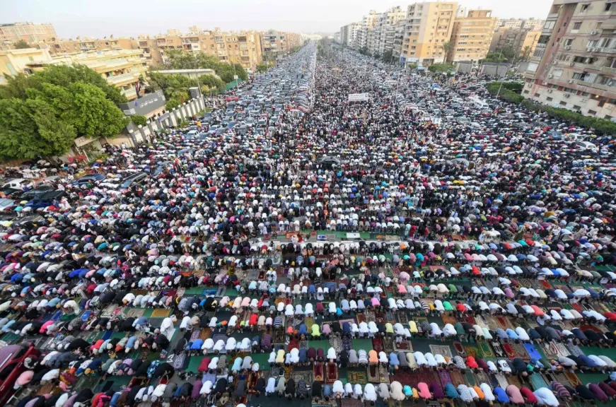 المملكة تستقبل أول أيام عيد الفطر المبارك 1447هـ في أجواء من الفرحة والوحدة الوطنية