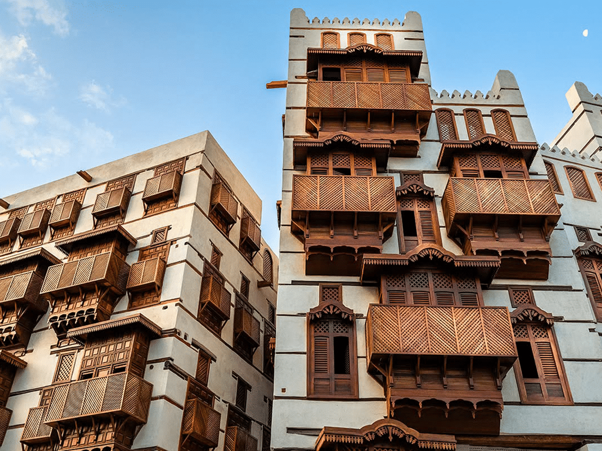 جدة التاريخية تستقطب أكثر من مليوني زائر وتؤكد مكانتها كوجهة ثقافية وسياحية بارزة