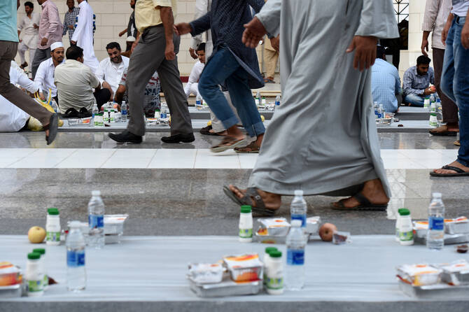 منظمة إفطار تقدّم أكثر من نصف مليون وجبة خلال ثلاثة عقود