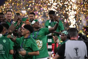 كلاسيكو الحسم.. من يفرض كلمته بين النصر والأهلي؟