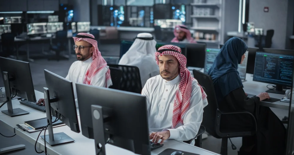 إحصائيات الإنترنت ووسائل التواصل في السعودية 2025: نظرة شاملة
