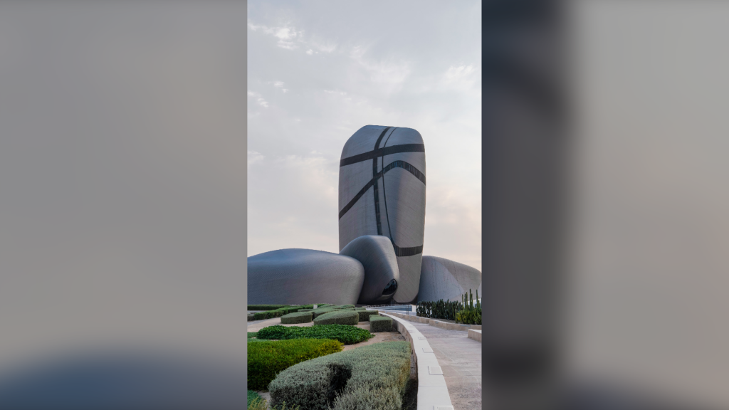 أمين الناصر رئيس أرامكو السعودية ومهندس البترول الذي قادها إلى الإدراج وصفقة سابك