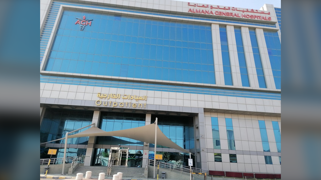 عوض العمري الرئيس التنفيذي لمجموعة المانع الطبية وطبيب العناية الحرجة
